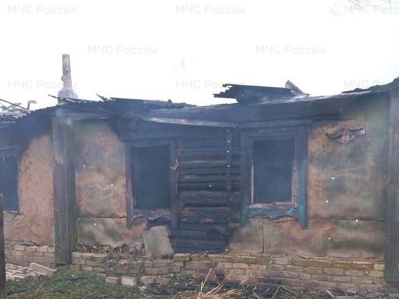 В Брасовском районе сгорел дом, в огне погиб пожилой мужчина