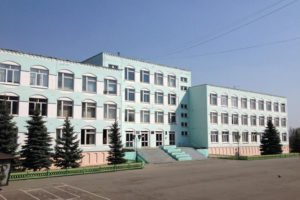Брянской гимназии №3 присвоят имя ветерана Бориса Шапошникова