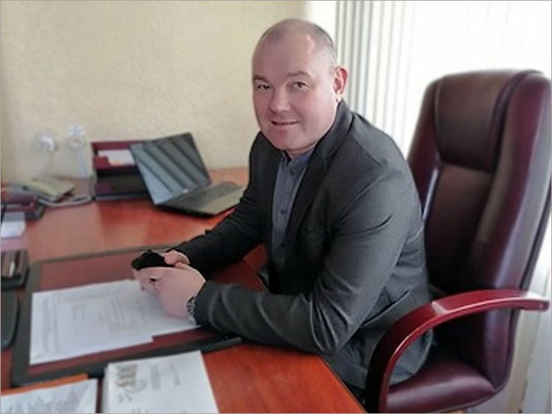 Экс-начальник клинцовского районного ЖКХ получал зарплату за «мёртвую душу»