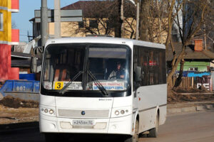 В Брянске с 24 ноября «сдвинут» расписание автобуса №3