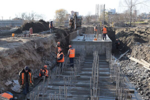 Брянские власти попытались придать ускорение строительству нового моста на Набережной