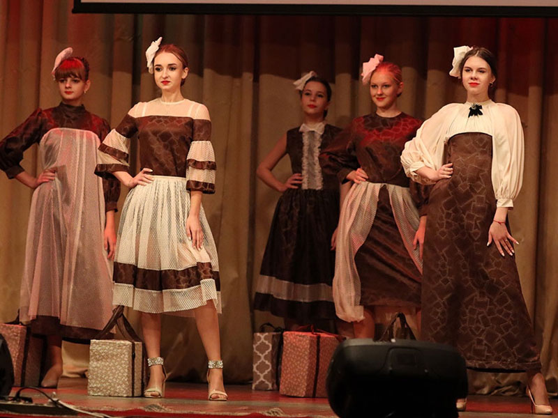 В Брянске завершился 23-й студенческий фестиваль «Живи и пой»