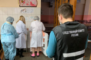 По факту отравления детей в Климовской школе №1 возбуждено уголовное дело. Работа пищеблока приостановлена
