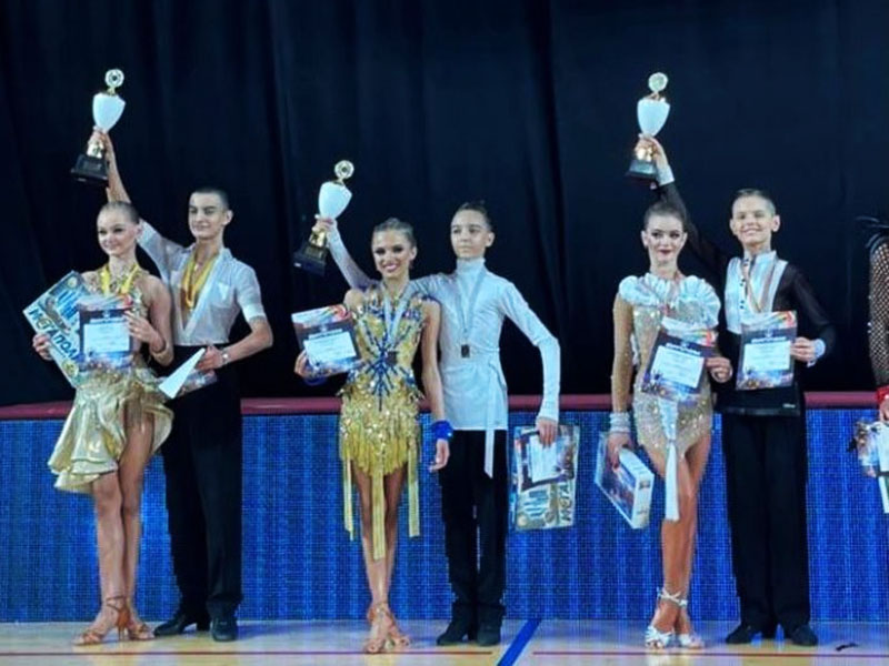 Брянские пары выступят на всероссийском танцевальном турнире «Ритм-2021»