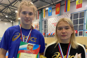 Брянские спортсменки привезли две бронзы с всероссийских соревнований по вольной борьбе