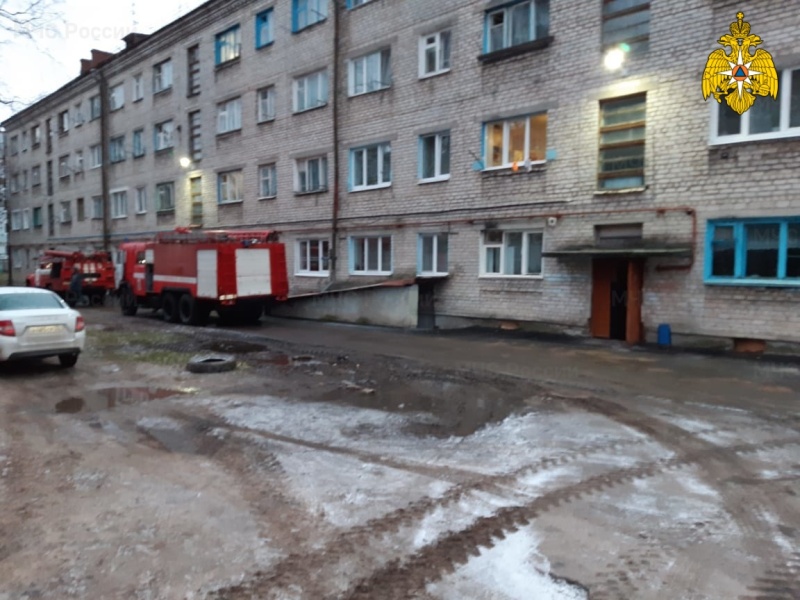 Пожар в общежитии в Новозыбкове: обогреватель-тепловентилятор убил семью