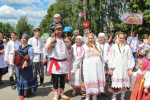 Брянский фольклорный ансамбль «Горошины» стал лауреатом всероссийского конкурса «Быть добру!»