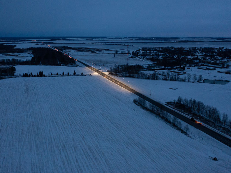 Дорожники осветили 85 км трассы А-240 в Брянской области