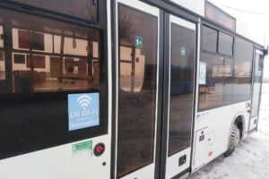 В Брянске на двух маршрутах снова появились автобусы с Wi-Fi