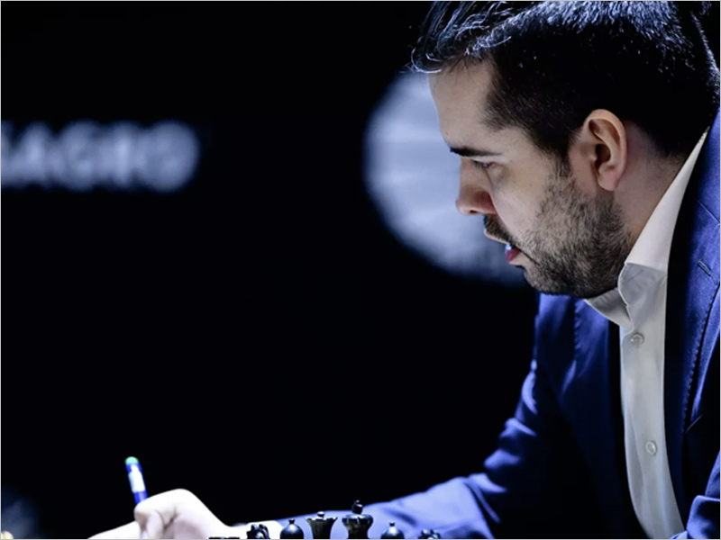 Ян Непомнящий участвует в чемпионате мира по шахматам Фишера