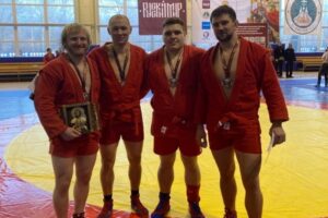 Брянские самбисты стали первыми на домашнем Кубке Александра Невского
