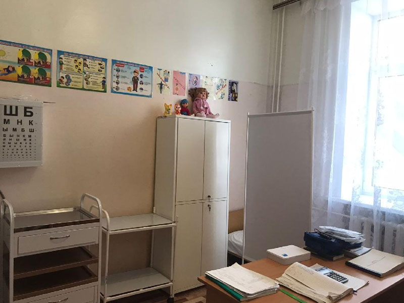 Жирятинская прокуратура через суд оснастила детсад «Колокольчик» необходимым медоборудованием
