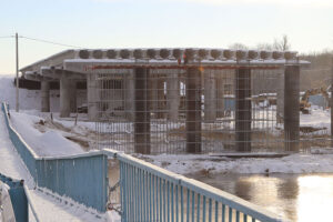 Строительство моста через Десну у Набережной в Брянске скорректируют с учетом весеннего паводка
