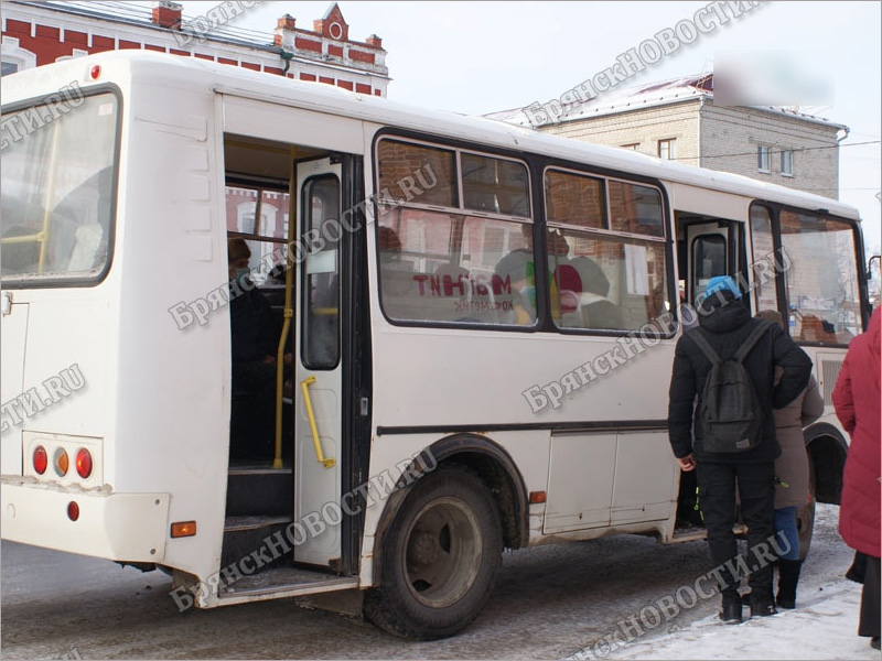 В Новозыбкове ушли на больничный треть водителей городских автобусов