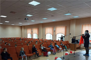 В Новозыбкове судом на месяц закрыта только что построенная «пристройка века» к школе №3