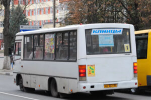 В Клинцах стоимость проезда в автобусах планируют подтянуть до Брянска