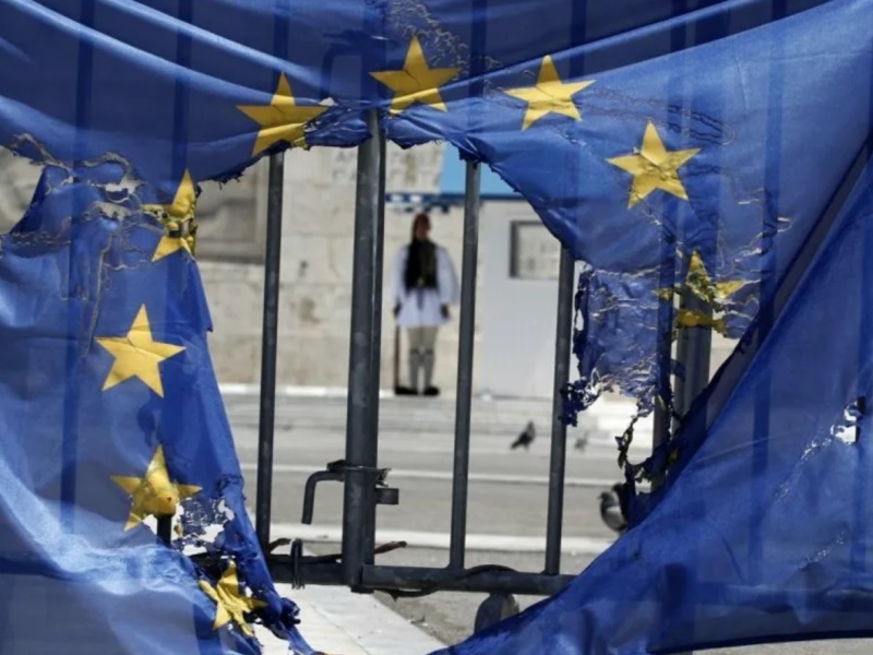 Антироссийские санкции могут привести к крушению евро