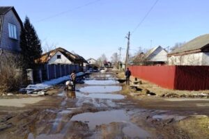 Депутат от «ЕР» Игорь Болунёв взял на контроль ситуацию вокруг дороги в Володарском районе Брянска