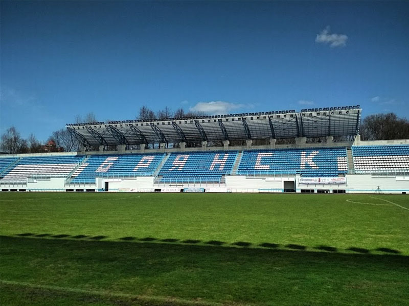 В Брянске напомнили об ограничениях у стадиона «Динамо» 2 апреля и в другие «футбольные» дни