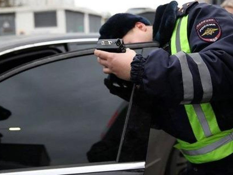 Дорожные полицейские в Брянске растонировали за два дня почти 400 авто