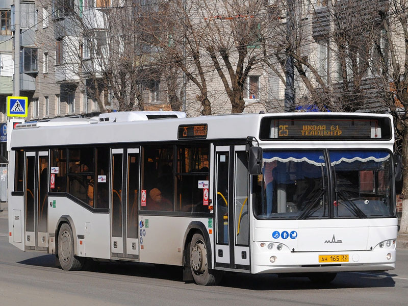 В Брянске на маршрутах №№25 и 37 по будням добавили автобусов и рейсов