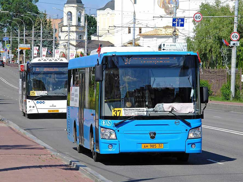 На Пасху в Брянске выделят дополнительные автобусы и троллейбусы для развоза горожан