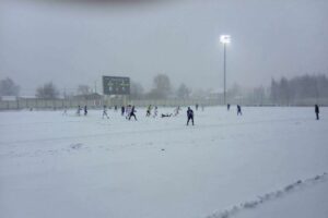Брянское «Динамо» начало весеннюю часть сезона с победы в снегу над «Пересветом»