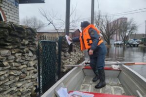 В Брянске подготовлено 570 мест для горожан, эвакуированных из своих домов из-за паводка
