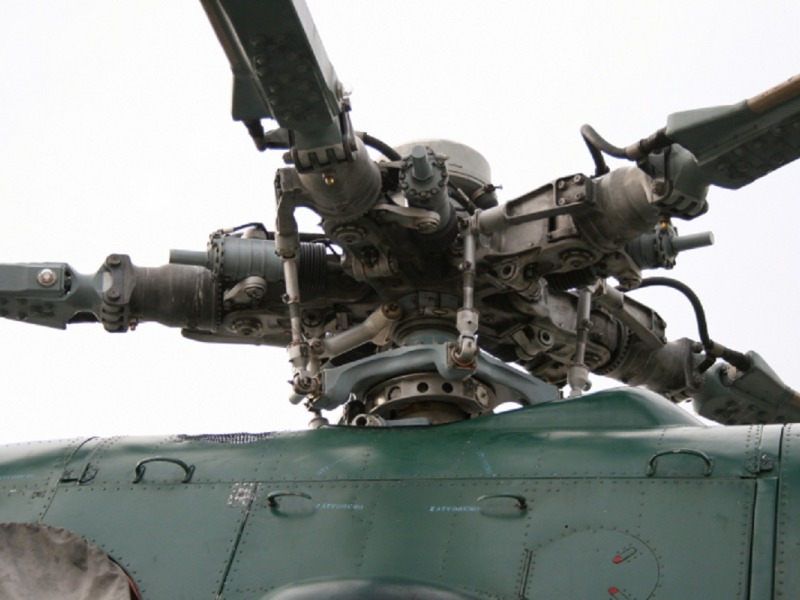 Минобороны: российские средства ПВО сбили над Нежином совершивший атаку на Брянскую область украинский вертолёт