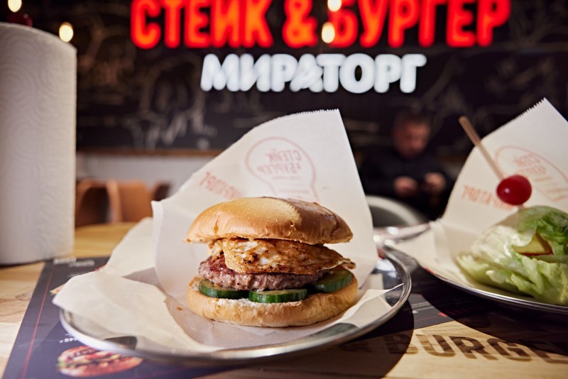 «Стейк & Бургер» от «Мираторга» в Брянске: создать новую отрасль, чтобы получить стопроцентно отечественный бургер