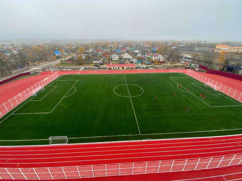 Жители Фокинского района Брянска пожаловались на недоступность обновлённого стадиона «Спартак»