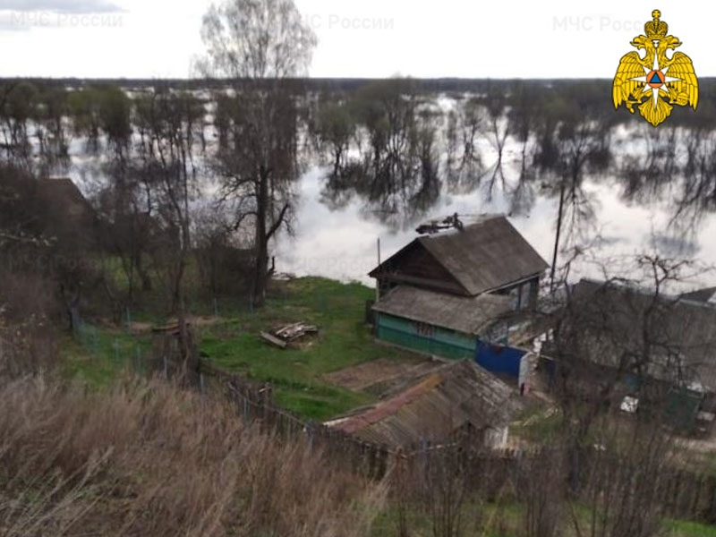 Паводок-2022: вода уходит, число подтопленных домов и участков в Брянской области пока не сокращается