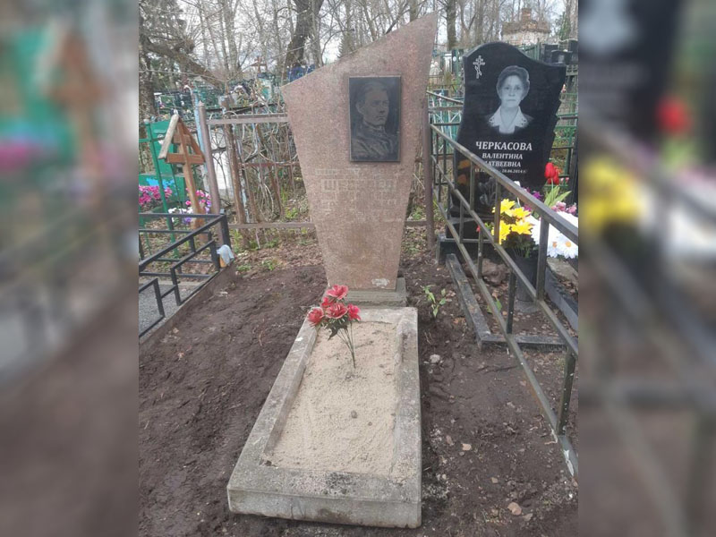 В Брянске восстановили надгробие Героя Советского Союза Николая Шевелева