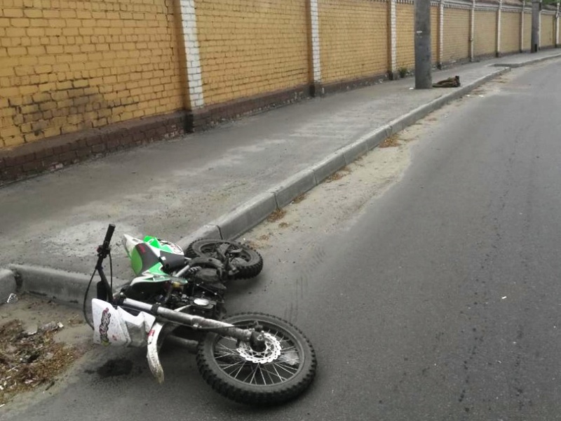 В Брянске и окрестностях за сутки разбили головы двое мотоциклистов. Без шлемов