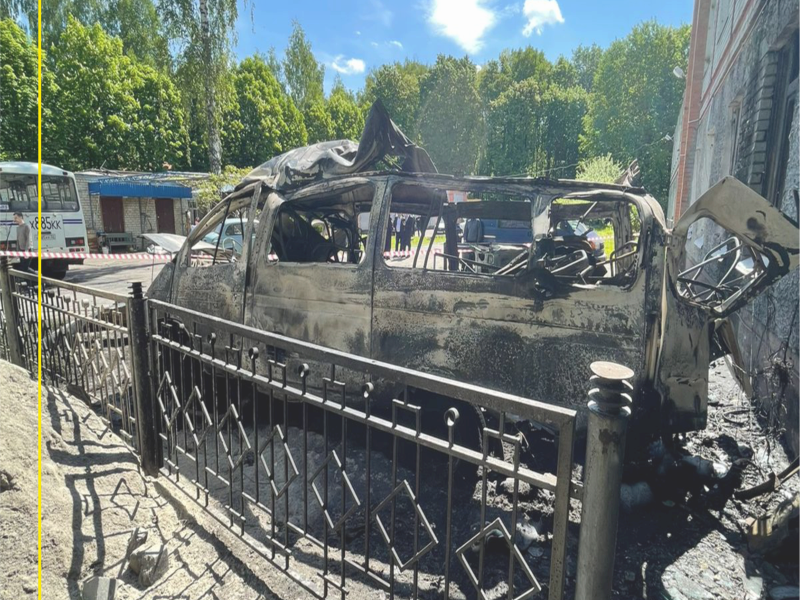 Во взорвавшейся в Брянске автомашине погиб водитель, двое пассажиров в больнице