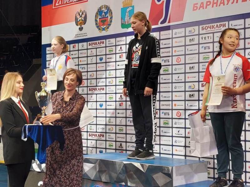 Брянская спортсменка стала победительницей первенства России по кикбоксингу в фулл-контакте