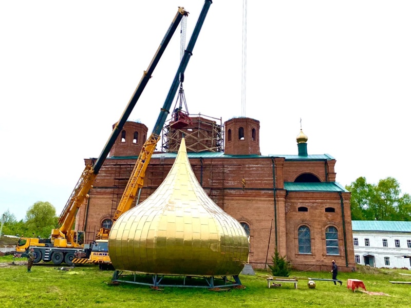 Никольский собор Николо-Одрина монастыря обрёл центральный купол в день памяти святителя Николая
