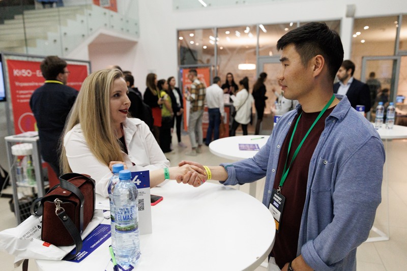 Продажи отечественных брендов и сотрудничество с Китаем — главные тренды бизнеса на маркетплейсах в России в 2022 году