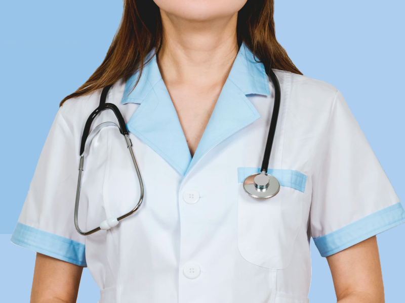 «Вторые глаза и руки» врача: 12 мая отмечается День медсестры
