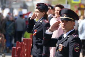 День Победы в Брянске охраняли более 1900 сотрудников ОВД