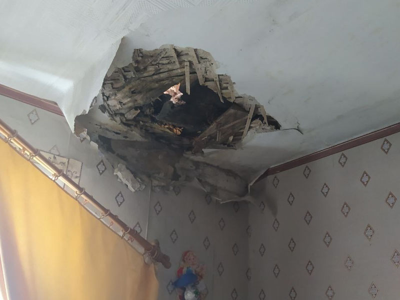 Брянская прокуратура проведет проверку по обрушению потолка при капремонте дома в Унече