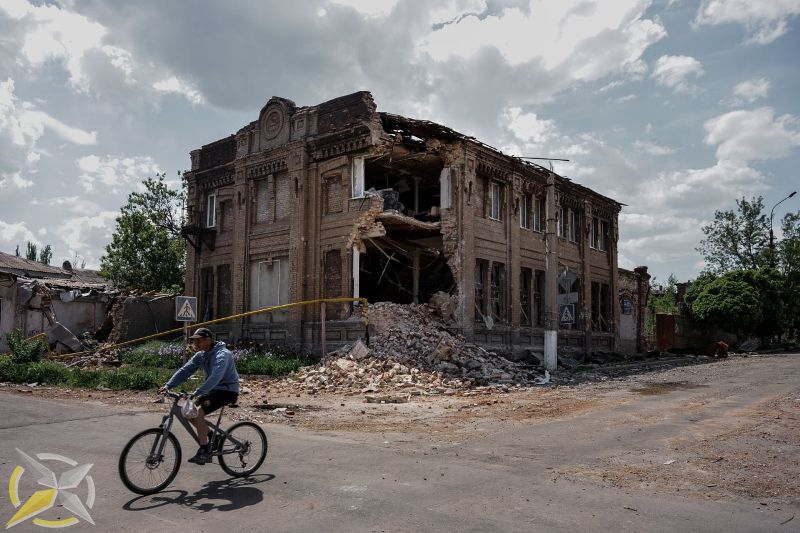 Город после боевых действий: Мариуполь глазами специального корреспондента