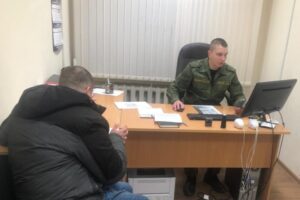 Лучшие из лучших: двое жуковских полицейских отправлены под суд за взятку в 150 000 рублей