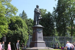 Брянских жителей 11 июня пригласили на Тютчевский праздник поэзии в Овстуг