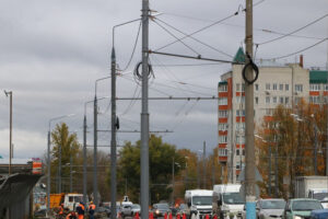 В Брянске в 2022 году заменят более 160 троллейбусных опор и реконструируют четыре тяговых подстанции