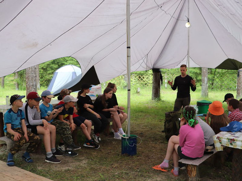 Брянский центр туризма возродил проведение детских палаточных лагерей