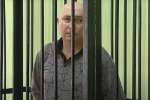 Брянский облсуд отклонил апелляцию рецидивиста Леонида Ипполитова, зарезавшего таксиста