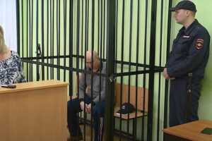 В Брянске начался суд по мартовскому убийству таксиста. На скамье подсудимых матёрый рецидивист