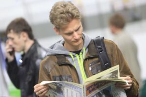 Рейтинг профессий для трудоустройства подростков в Брянской области возглавляет «Курьер» — опрос