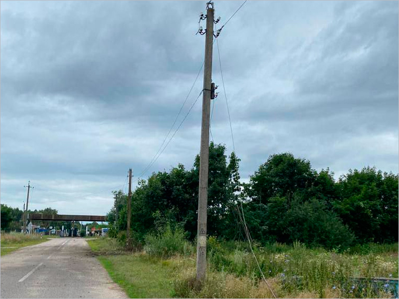 В обстрелянном утром брянском селе Ломаковка восстановлено электроснабжение
